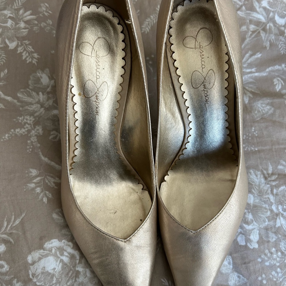 Jessica Simpson Metallic Gold Heels